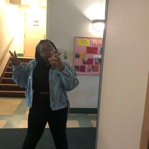 Meet your Posher, Kalyse